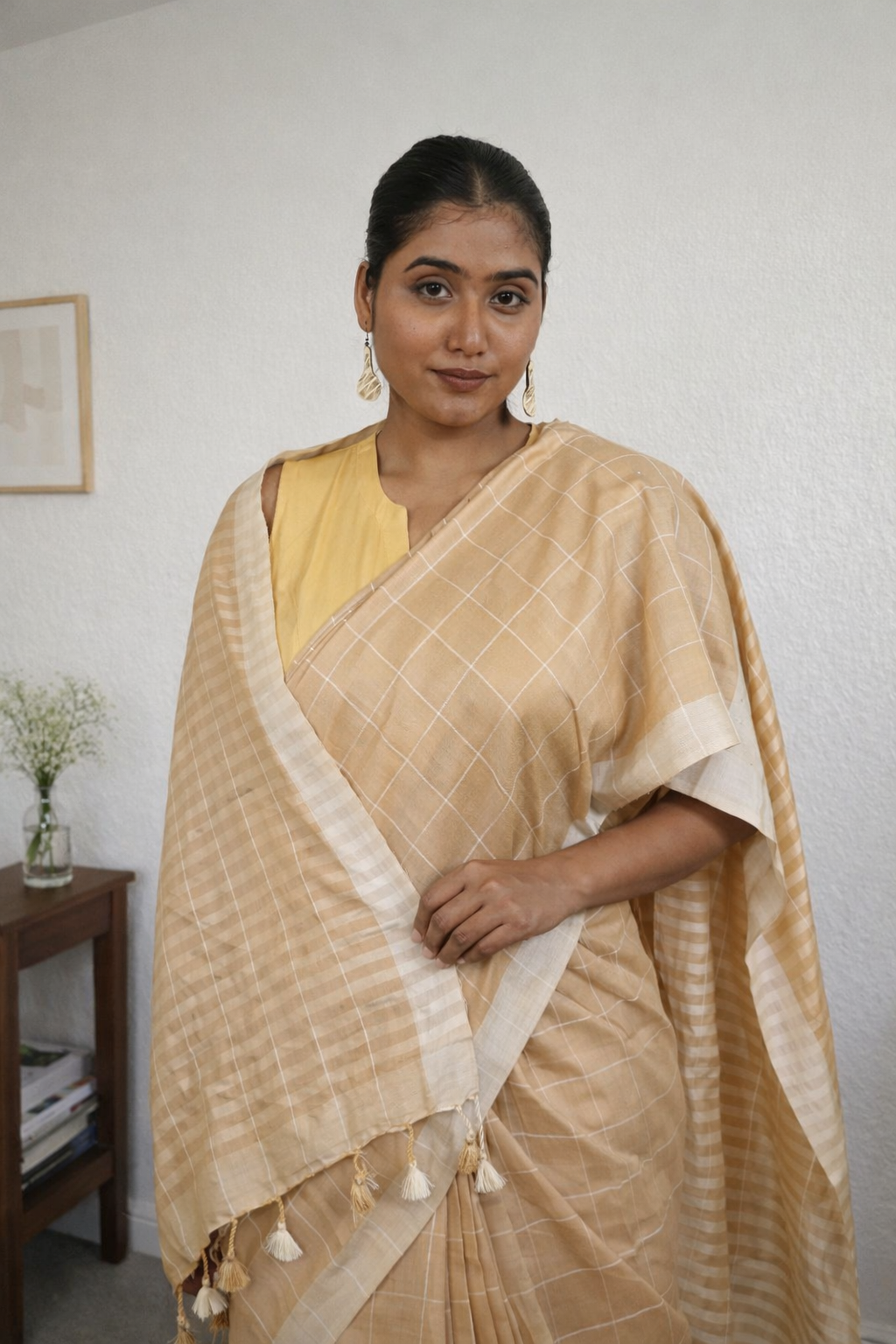 Mridula Rekha Beige Colour Handwoven Cotton Saree
