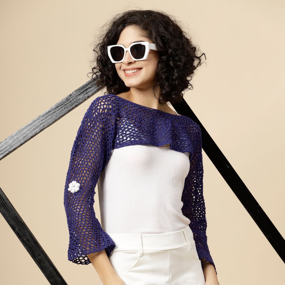 Elegant blue Floral Crochet 